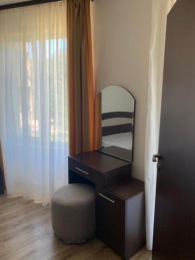 Аппартамент Pines Beach Resort เบียลา ภายนอก รูปภาพ